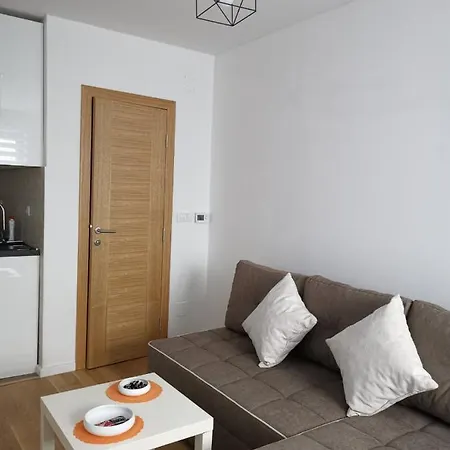 Polaris 아파트 자호리나