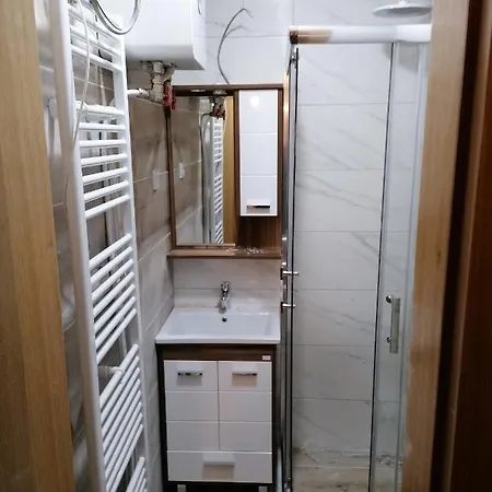Polaris Apartment *